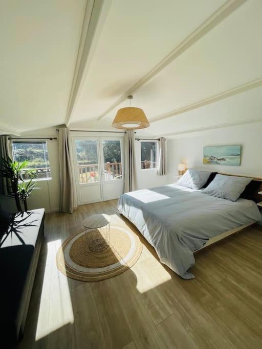 Holiday home Maison + Piscine A 10 Min D'aix En Pce *